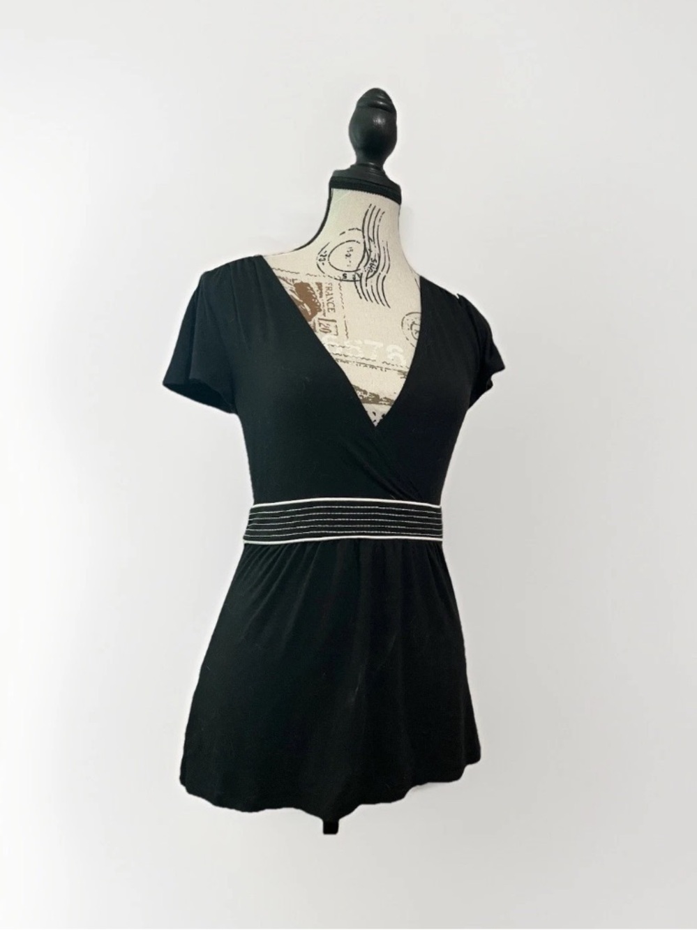 Ann Taylor LOFT Blouse Womens XS Black Wrap Styling V-Neck Short Sleeve